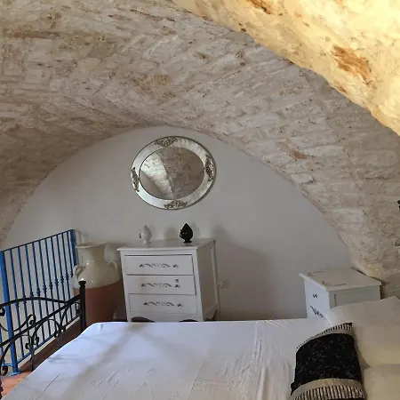 Ostuni Centro, Sarpi Bilo *